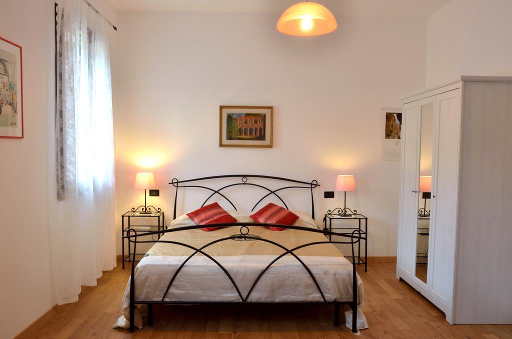 Villaga Paglia E Fieno Bed & Breakfast 部屋 写真