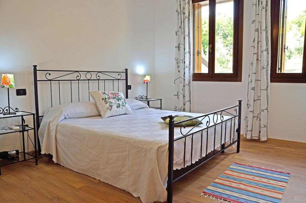 Villaga Paglia E Fieno Bed & Breakfast 部屋 写真